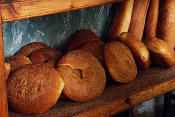 Την απόσυρση του νομοσχεδίου για την αρτοποιητική νομοθεσία ζητούν οι αρτοποιοί