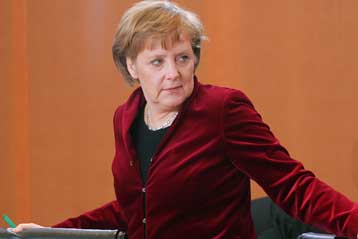 Βαλκάνια, ΕΕ και Κυπριακό στο επίκεντρο της συνάντησης Καραμανλή-Μέρκελ την Τετάρτη