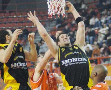 Ανετα ο Παναθηναϊκός την ΑΕΚ, στην παράταση το Μαρούσι, δραματική νίκη του ΠΑΟΚ