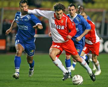 Ισοπαλία απέσπασε η Λιόν, «Χ» παραχώρησε η Μονακό