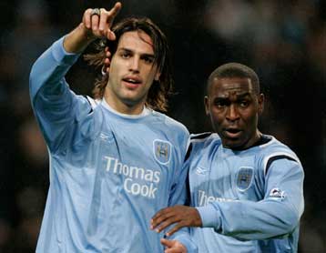 Πρώτο γκολ του Σαμαρά με τη φανέλα της Μάντσεστερ Σίτι, απώλεια για τη Τότεναμ