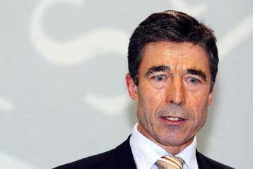 Ιράν και Συρία επωφελούνται της κατάστασης με τα σκίτσα του Μωάμεθ, λέει ο Ράσμουσεν