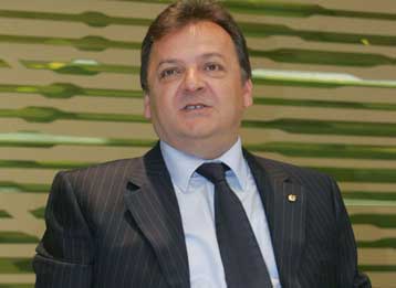 Αγωνιστική βελτίωση ζήτησε ο Γούμενος από τον ΠΑΟΚ, το υποσχέθηκε ο Ζαγοράκης