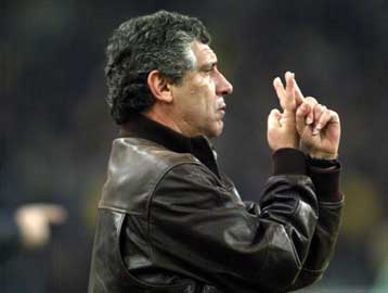 Θεραπεία κατά του άγχους ξεκινά ο Σάντος στην ΑΕΚ εν όψει «Καραϊσκάκη»