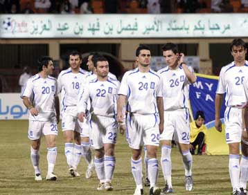 Τρεις θέσεις έπεσε η εθνική ποδοσφαίρου στην κατάταξη της FIFA