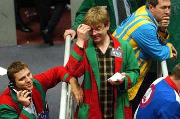 Κάτω από τα 60 δολάρια το πετρέλαιο