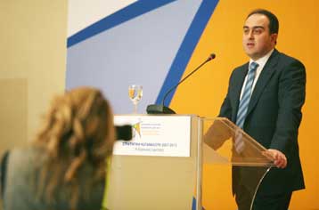 Μίξερ της Philips ανακαλούνται από την αγορά – Αποσύρονται παλιές πιπίλες