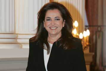 Η εξωτερική πολιτική έχει συνέχεια, δηλώνει η Ντόρα Μπακογιάννη