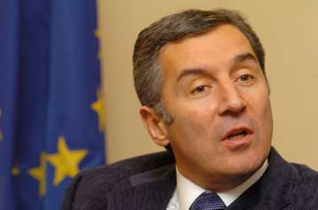 Στις 14 Μαΐου το δημοψήφισμα για το διαχωρισμό Σερβίας – Μαυροβουνίου, προτείνει η ΕΕ