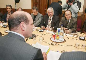Σε αδιέξοδο οι διαπραγματεύσεις εργοδοτών - ΓΣΕΕ για τη συλλογική σύμβαση του 2006