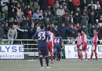 Και στην ΕΠΟ θα απολογηθεί ο Ολυμπιακός, μαζί του άλλες τέσσερις ΠΑΕ