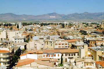 Ιδιώνυμο αδίκημα η αγοραπωλησία ελληνοκυπριακών περιουσιών στα κατεχόμενα