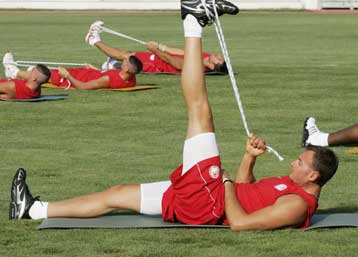 Σε έναν μήνα επιστρέφει ο Αγαδάκος, υπεβλήθη σε αρθροσκόπηση