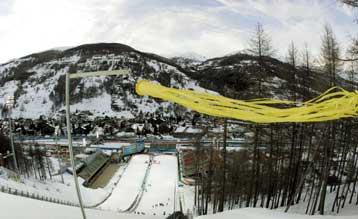 Πρόβλημα στο γόνατο αντιμετωπίζει ο Δημητριάδης-Μόνο στο σπριντ η Τσακίρη