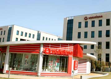 Συγγενείς στελεχών της Vodafone θα κληθούν για κατάθεση από τον εισαγγελέα