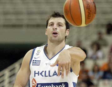 Ποινή μίας αγωνιστικής κεκλεισμένων των θυρών στις ΚΑΕ Ολυμπιακός και ΠΑΟΚ