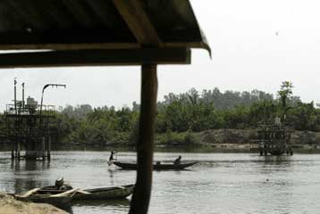 Νέα υπόθεση απαγωγής ξένων εργαζομένων από πλατφόρμα πετρελαίου στη Νιγηρία