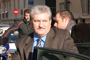 Νέα στοιχεία για τις τελευταίες ενέργειες του Κ.Τσαλικίδη