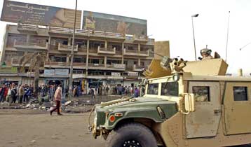 Μπαράζ επιθέσεων των Ιρακινών ανταρτών με τουλάχιστον 23 νεκρούς