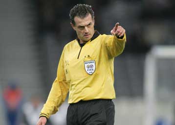 Στο Αϊντχόφεν – Λιόν σφυρίζει την Τρίτη ο Κύρος Βασσάρας