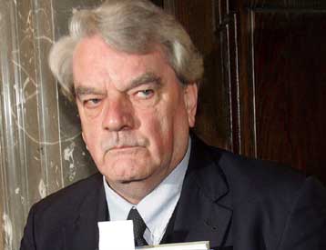 Τριετής φυλάκιση στην Αυστρία για τον αρνητή του Ολοκαυτώματος Ντ.Ίρβινγκ