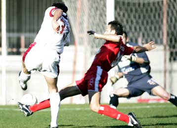 Ισοπαλία για Προοδευτική και Εθνικό Αστέρα σε επεισοδιακό ματς