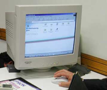 Στασιμότητα στην ελληνική αγορά τηλεπικοινωνιών διαπιστώνει η Κομισιόν