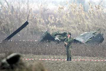 Υπό έρευνα τα αίτια της συντριβής του στρατιωτικού ελικοπτέρου