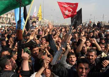 Σκληρά αντίποινα και φόβοι εμφυλίου μετά την επίθεση στο σιιτικό τέμενος της Σαμάρα