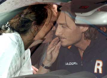 Πικραμένος αλλά και αισιόδοξος ο Τότι για τη συμμετοχή του στο Μουντιάλ 2006