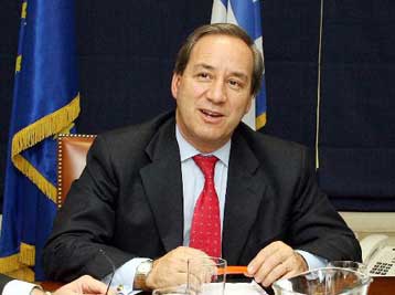 Επαφές Αλογοσκούφη με τον Τούρκο ομόλογό του για την ενίσχυση του διμερούς εμπορίου