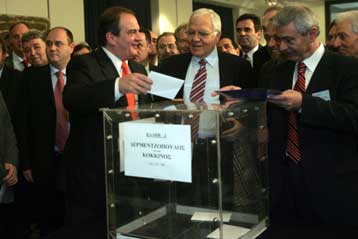 Τα αιτήματα του ενός δεν μπορεί να διεκδικούνται σε βάρος άλλων, δήλωσε ο πρωθυπουργός