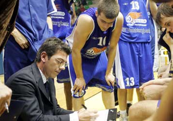 «Αντίο» στο FIBA EuroCup είπε το Μαρούσι με δεύτερη ήττα από τη Ντιναμό