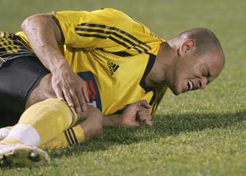 Τραυματίστηκε ο Σέζαρ και θα απουσιάσει από το ματς της ΑΕΚ με τον Ιωνικό