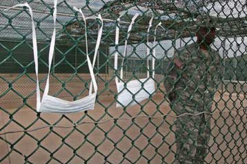 Τα ονόματα των κρατουμένων στο Γκουαντάναμο θα αποκαλύψουν οι ΗΠΑ