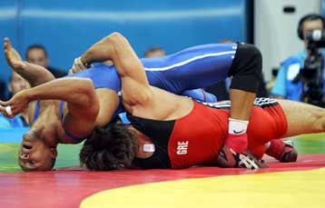 Πρωταθλητής ελληνορωμαϊκής ο Ολυμπιακός μετά 28 χρόνια