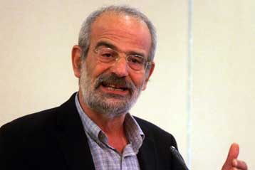 Ανοιγμα Αλαβάνου προς ΠΑΣΟΚ για συνεργασία εν όψει δημοτικών εκλογών