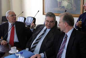 Επιστολή Έβερτ προς τον πρόεδρο της ΑΔΑΕ για την υπόθεση των υποκλοπών