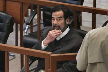 Απερρίφθη το αίτημα Σαντάμ για αντικατάσταση του προέδρου του δικαστηρίου