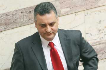 Διαξιφισμοί στη Βουλή για το θέμα της επιστράτευσης των απεργών ναυτικών