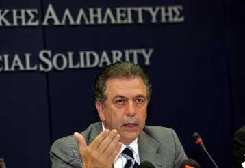 Μέτρα για «να αλλάξει η καθημερινότητα στο χώρο της Υγείας» εξήγγειλε ο Δ.Αβραμόπουλος