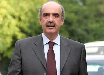 Το θεσμικό πλαίσιο της πολιτικής επιστράτευσης επανεξετάζει η κυβέρνηση