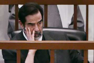 Μόνο εγώ είμαι υπεύθυνος για τις πράξεις του καθεστώτος, δηλώνει ο Σαντάμ