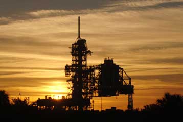 Τρεις αποστολές με το διαστημικό λεωφορείο σχεδιάζει η NASA για φέτος