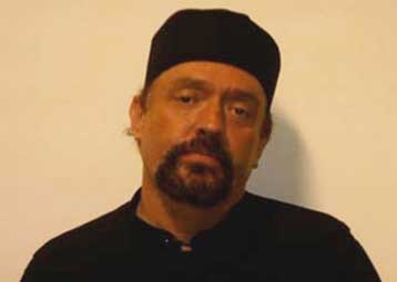 Αμεση μεταφορά του στην Ελλάδα ζητά ο Απ.Βαβύλης, επειδή φοβάται για τη ζωή του