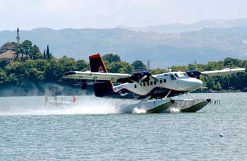Σε τακτικές πτήσεις με υδροπλάνα σε άγονες γραμμές προσανατολίζεται η AirSea Lines