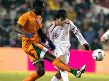 Φανταστικοί «ατζούρι», ασθμαίνοντα «λιοντάρια», «πετεινοί» με γρίπη, «ταύροι» στο 90