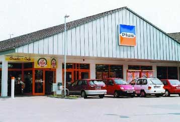 «Πρεμιέρα» στην αγορά για την γερμανική αλυσίδα σούπερ μάρκετ Plus