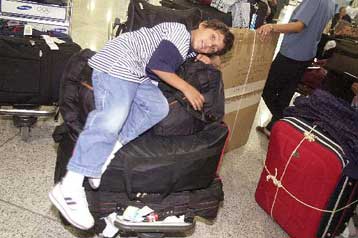 Καθυστερήσεις στα αεροδρόμια λόγω της απεργίας του προσωπικού ασφαλείας