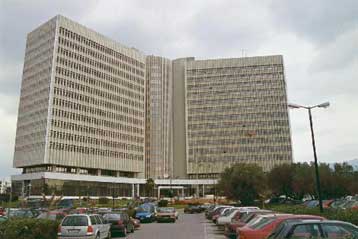 Ο ΟΤΕ επιβεβαιώνει το ενδιαφέρον για την απόκτηση του 100% της Cosmote